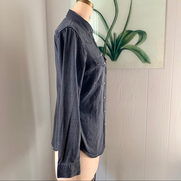 ❌SOLD❌Levi's Western Snap Button Down Shirt - Picture 2 of 8